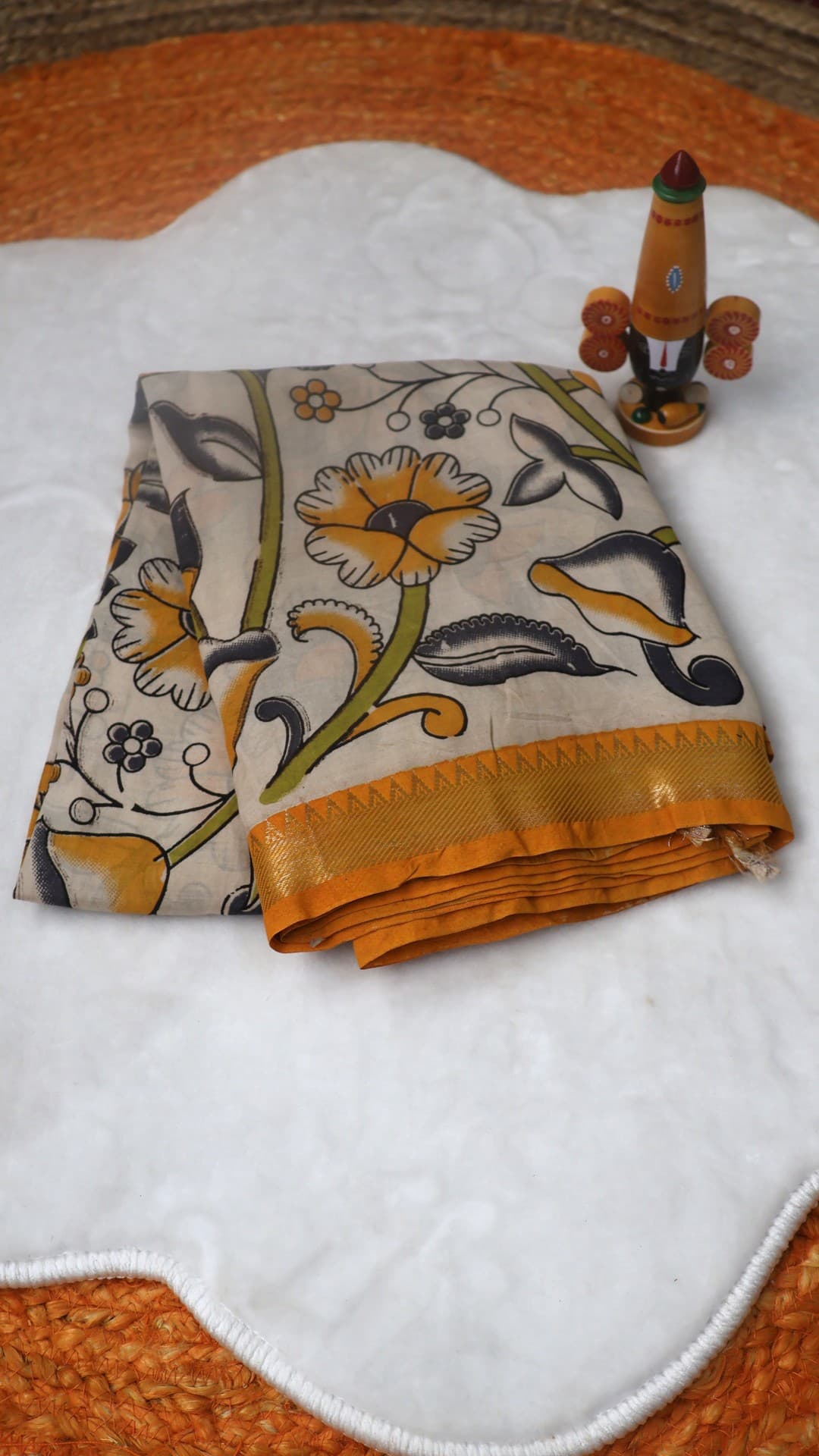 Ivory Floral Kalamkari, beige saree